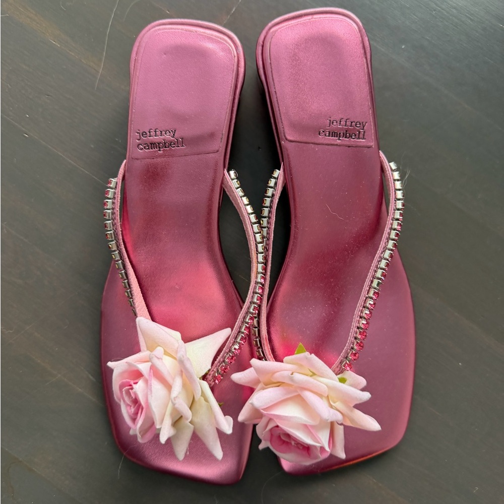 NWOT Jeffrey Campbell Primrose pink rhinestone Flip Flop with rose size 8 - Picture 4 of 11